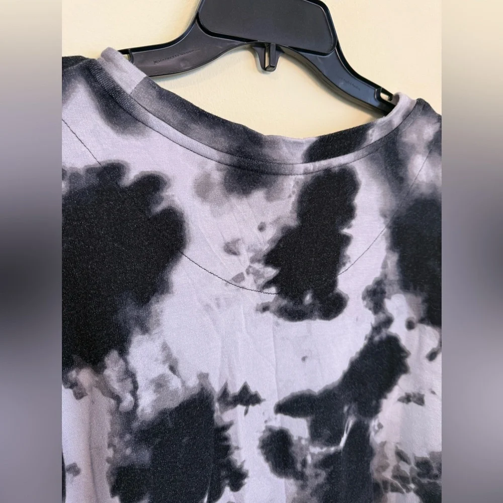 Sanctuary Monochrome Tie-Dye Long Sleeve Top *GOOD USED CONDITION* - Picture 8 of 9